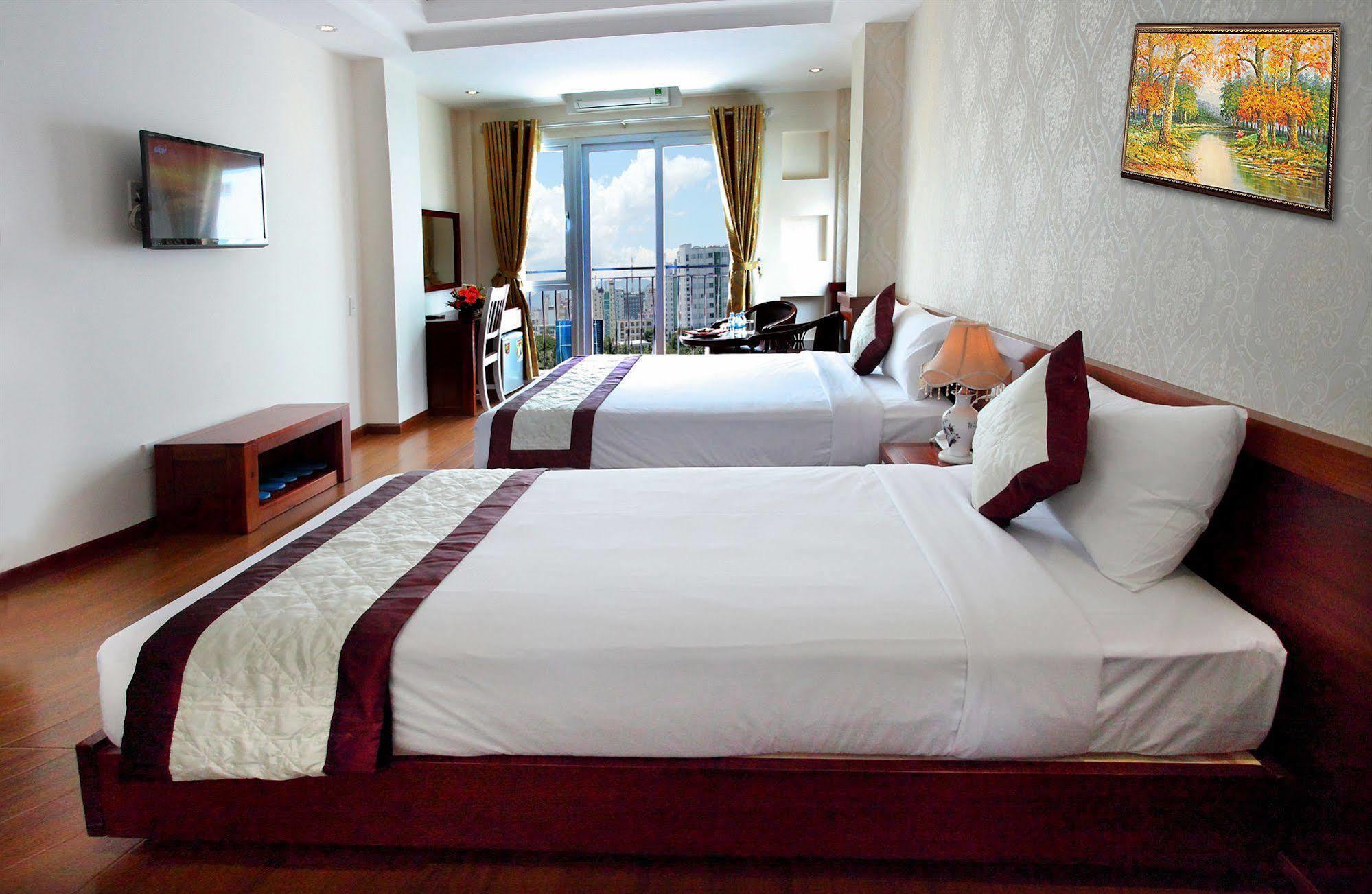 โรงแรมโกล์ดเด้น แซนด์ นา ตรัง ญาจาง ภายนอก รูปภาพ