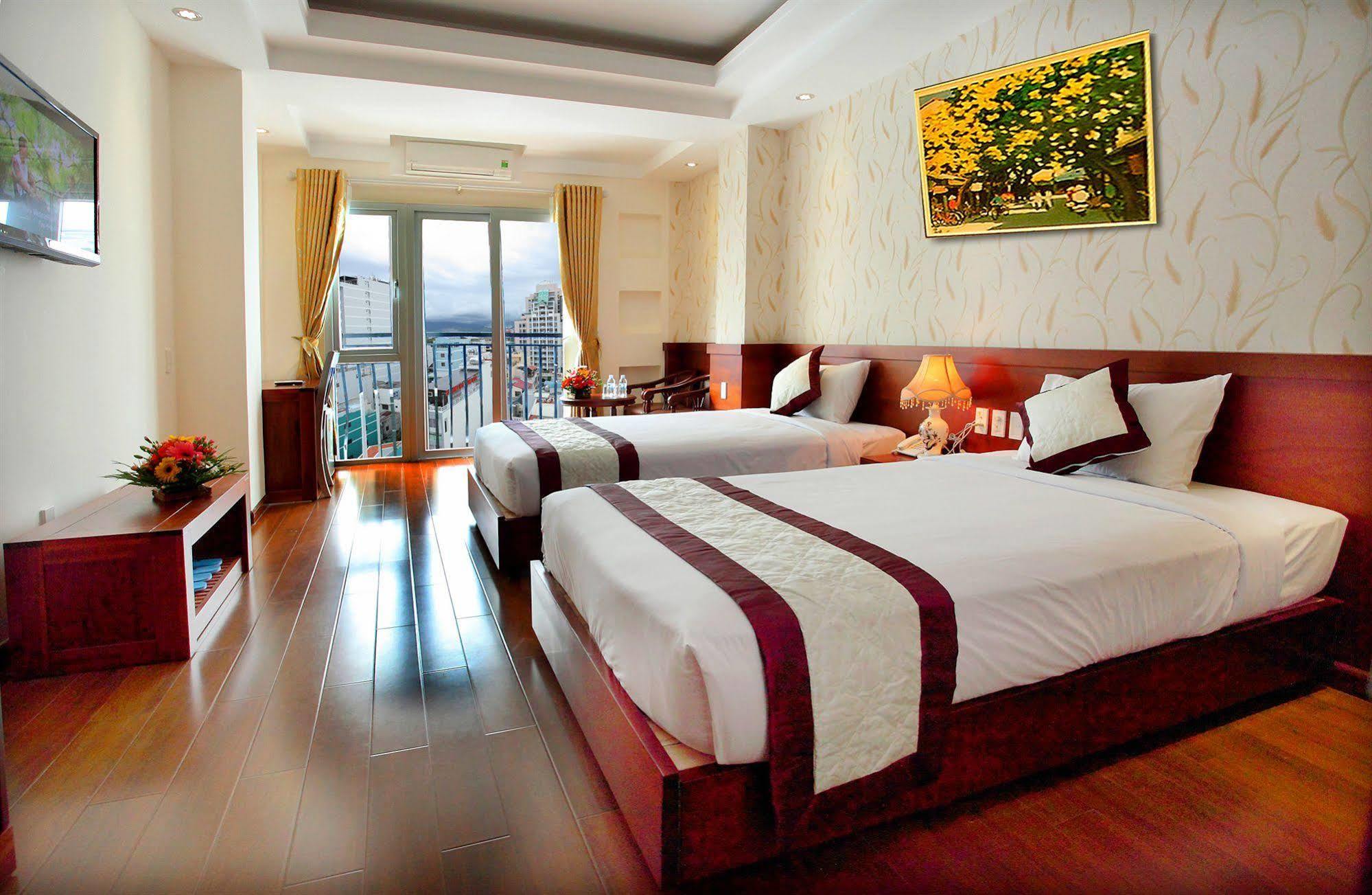 โรงแรมโกล์ดเด้น แซนด์ นา ตรัง ญาจาง ภายนอก รูปภาพ